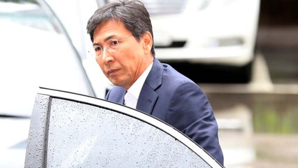 안희정 첫 재판..."성폭력" vs "애정 행위" 치열한 공방 / YTN