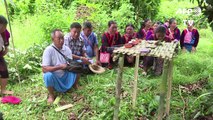 Tailandia: homenajes y sacrificios rituales por niños atrapados