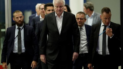 Merkel und Seehofer erreichen Durchbruch im Migrationsstreit