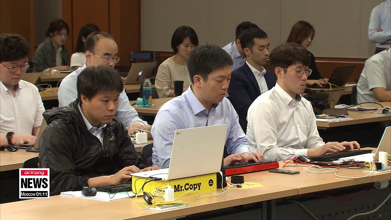 President Moon to make state visits to India, Singapore next week