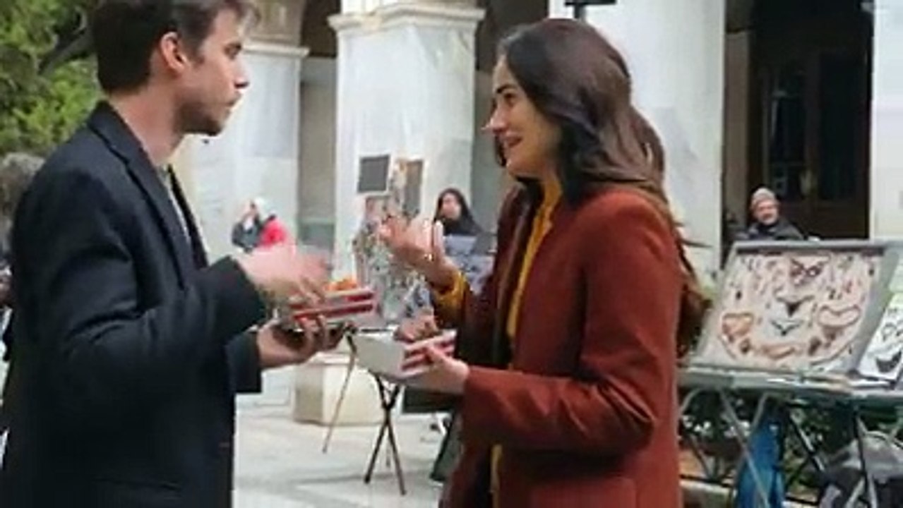 H Lacta παρουσιάζει το making of της ταινίας “Η γεύση της αγάπης”. Ανακαλύψτε πώς γυρίστηκε η αγαπημένη σας ταινία και δείτε συνεντεύξεις με τον Φάνη Μουρατίδη,