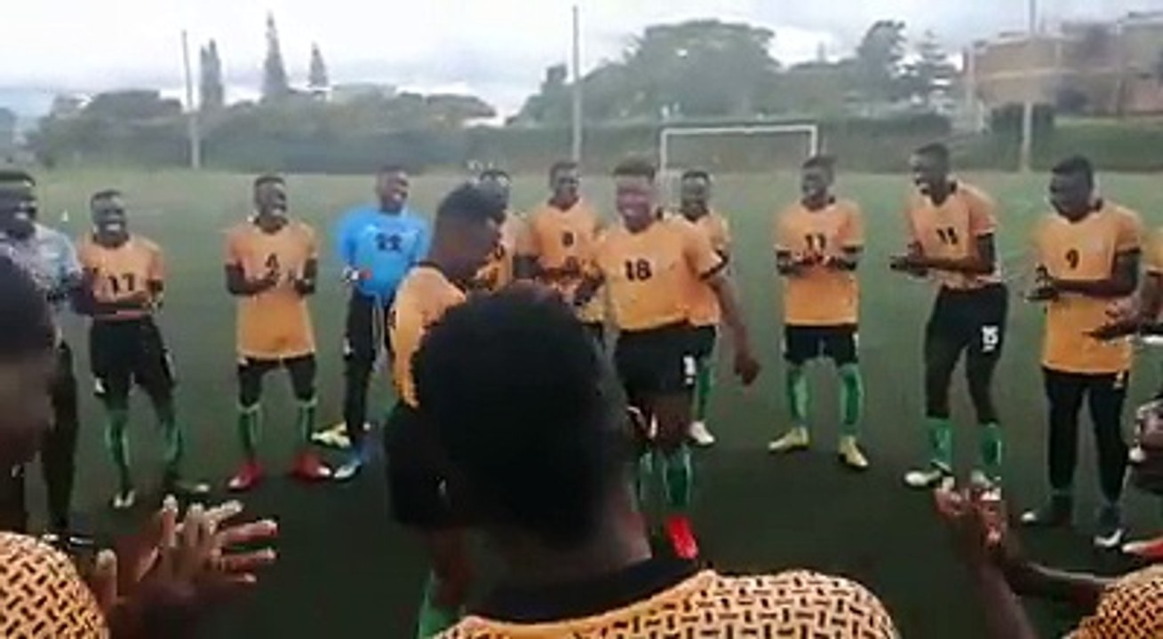 EURO BASED U20 PLAYERS GET ROUSING WELCOMEThe two foreign based Under-20 National Team players arrived in Kigali  and immediately blended in with their counte