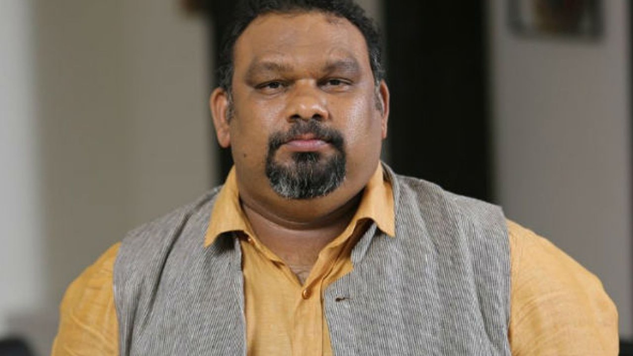 పోలీసుల అదుపులో కత్తి మహేశ్‌