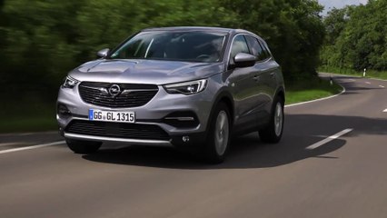 The new Opel Grandland X Driving Video
