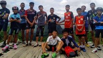 Encontrados con vida los doce niños y el entrenador desaparecidos en una cueva en Tailandia