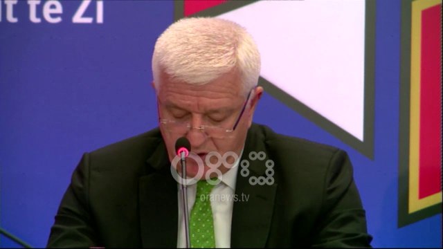 Ora News - Dushko Markoviç: Shqiptarët në Mal të Zi, faktor stabliteti