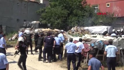 Büyükçekmece'de Olaylı Yıkım