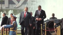 Ukrayna Cumhurbaşkanı Poroşenko Sırbistan'da