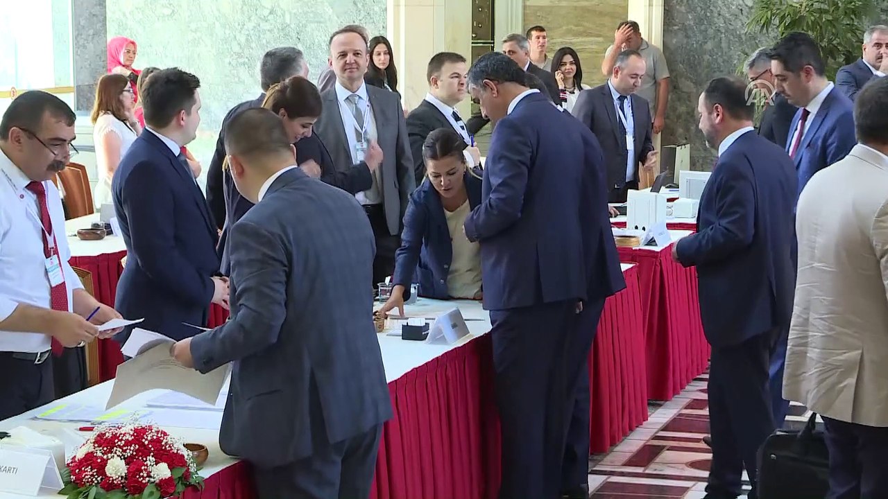 Milletvekili kayıtları sürüyor - Semih Yalçın-Celal Adan-Barış Aydın-İzzet Ulvi Yönter - TBMM