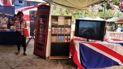 We're on the Agric Show grounds and we just stopped by the British High Commission and BATSUB booth. #Digicell