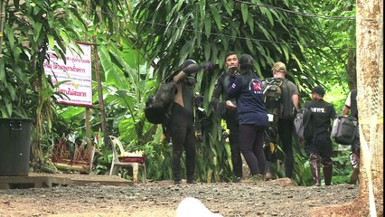 Tailandia se prepara para delicada evacuación de niños atrapados