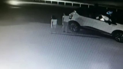 İki Minik Kız Kardeşin Öldüğü Kaza Kamerada