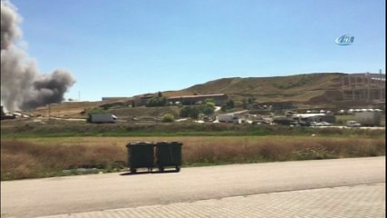 Sünger fabrikasında yangın