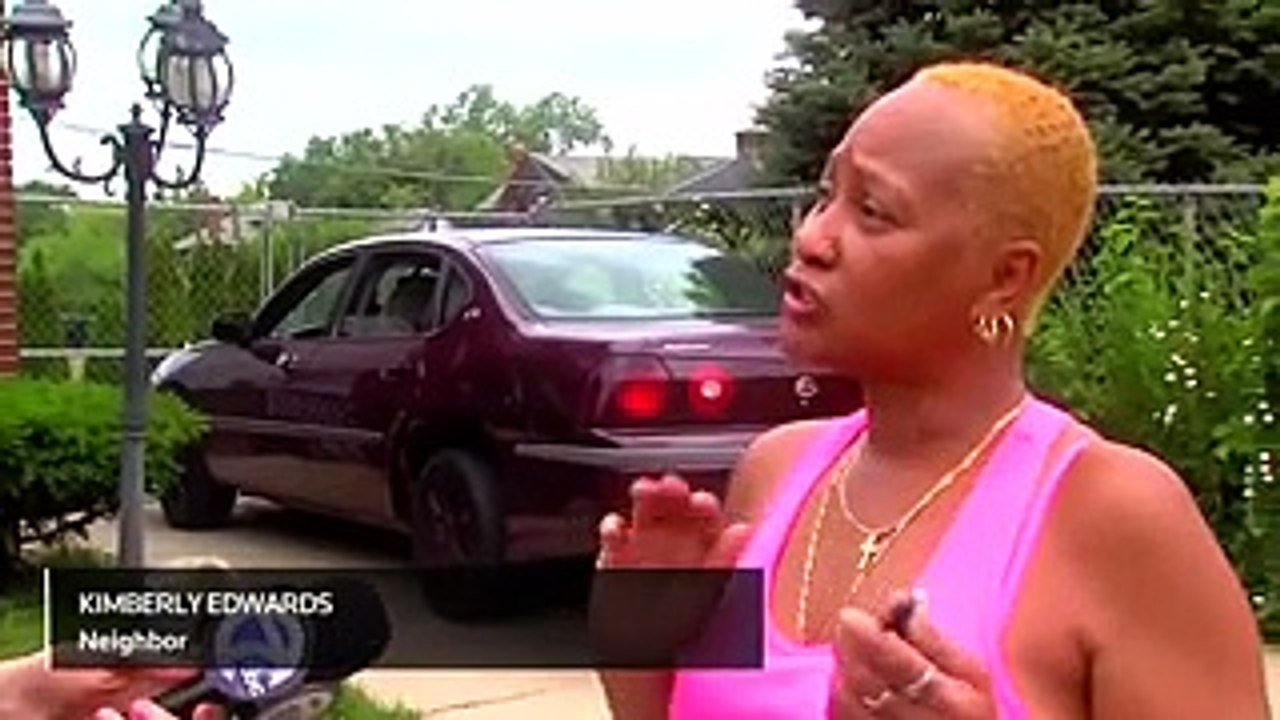 Grieving mom lived with dead daughter’s body