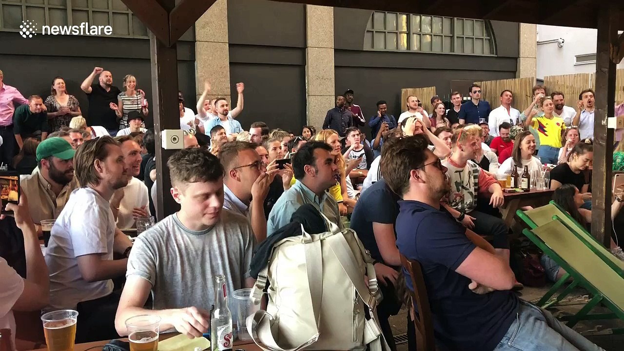 Londoners react as Harry Kane puts England up 1...