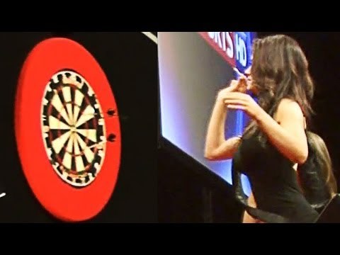 Hazel O'Sullivan V Jess Impiazzi - The PDC walk on girls play at The Betway Premier League