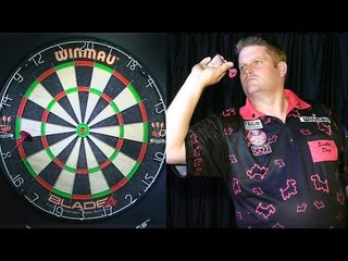 Scott Mitchell plays 'The Double Darts Challenge'