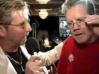 Pacquiao Defeats De La Hoya!