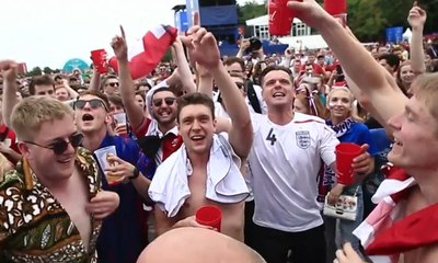 Asal Usul Suporter Inggris yang Melegenda karena Yel-yel
