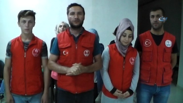 Eylül ve Leyla için dilek feneri uçurdular