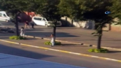 Güngören’de silahlı maganda eski kız arkadaşının iş yerine kurşun yağdırdı