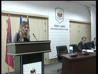 Miranda Lushaj kërkon më shumë buxhet për arsim