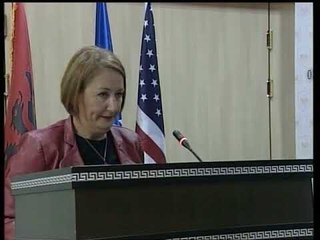 Drita Buza nuk pajtohet me ndarjen buxhetore