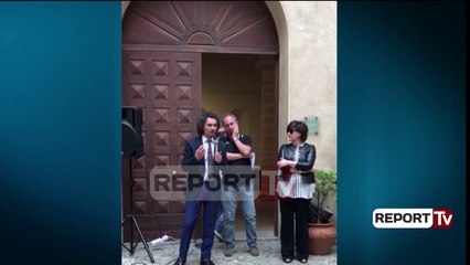 Report Tv - Kalabri, hapet ekspozita ‘Albania: The spirit of the times’