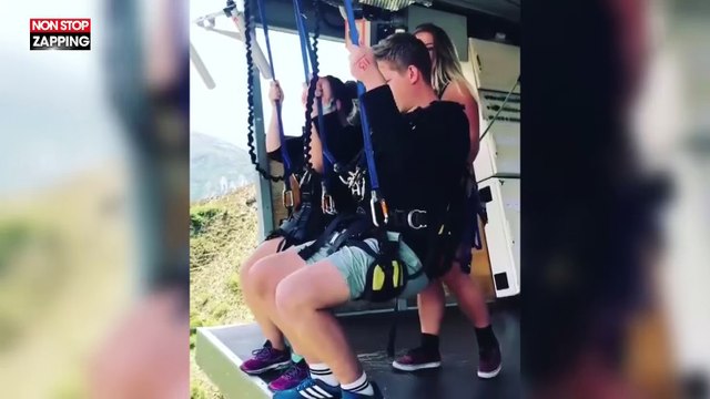 Ils font un impressionnant saut pendulaire de 300 mètres de chute (Vidéo)