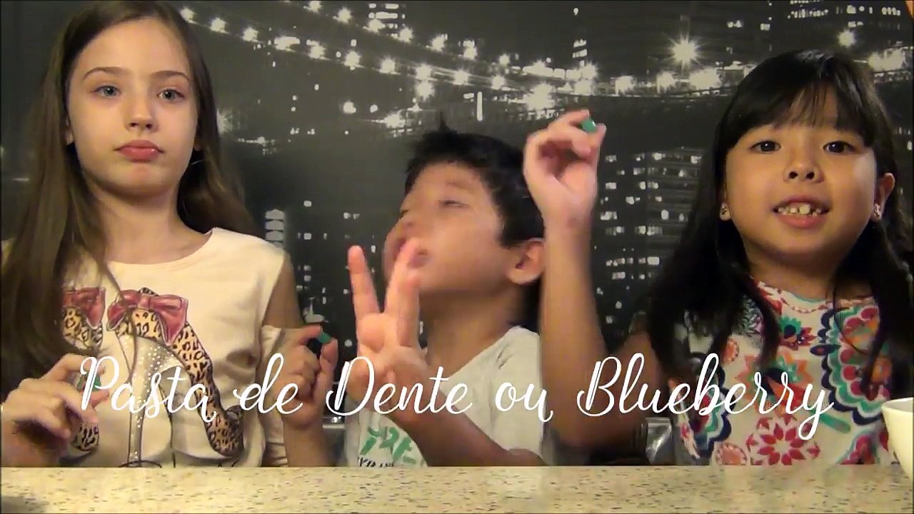 DESAFIO JELLY BELLY + Erros de Gravação - Giulia Kids