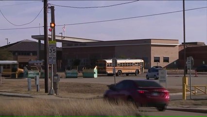 Descargar video: 3 Texas High School Students Arrested After Alleged Hazing Incidents