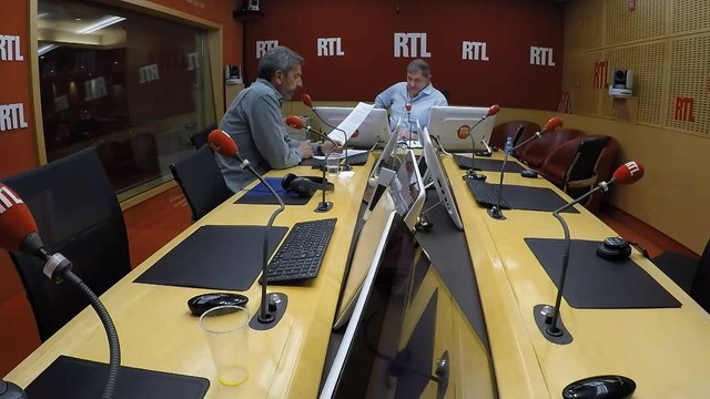 Michel Cymes : Gare, les perturbateurs endocriniens rôdent dans le plastique !