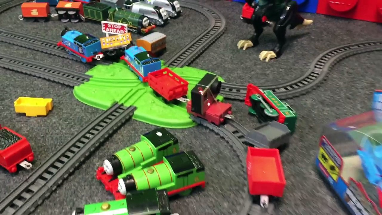 The ORIGINAL THOMAS the TANK ENGINE #70! Track Master Train Locomotive