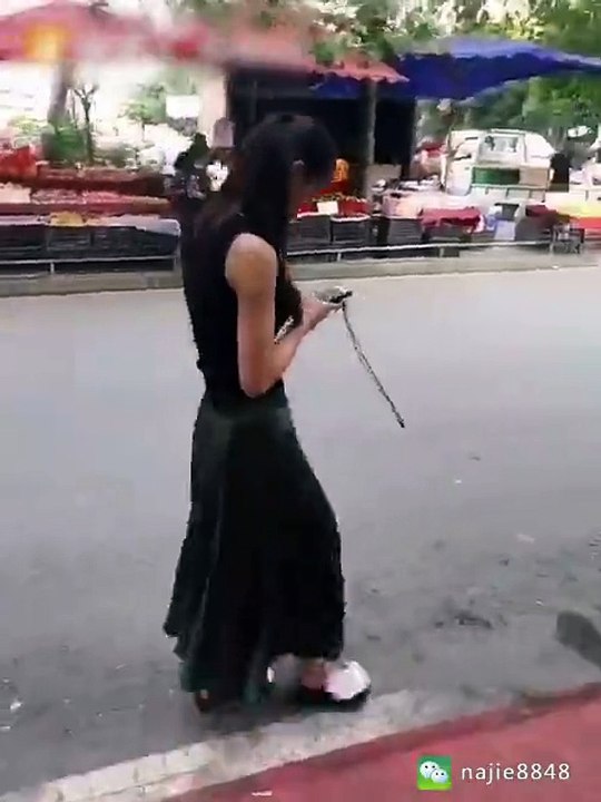 Funny Lalchi Girl 100rs Ke Liye N@ude Ho Gai