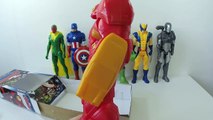 Coleção Marvel de Bonecos : Os Vingadores ou Avengers - Brinquedos