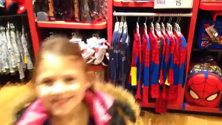 AN INSIDE LOOK AT THE DISNEY STORE!!!