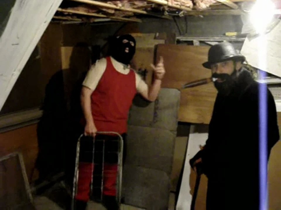 Insane wrestler found in the Asylum‏