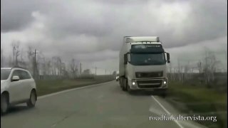 Truck Crash and Accidents Compilation 2017