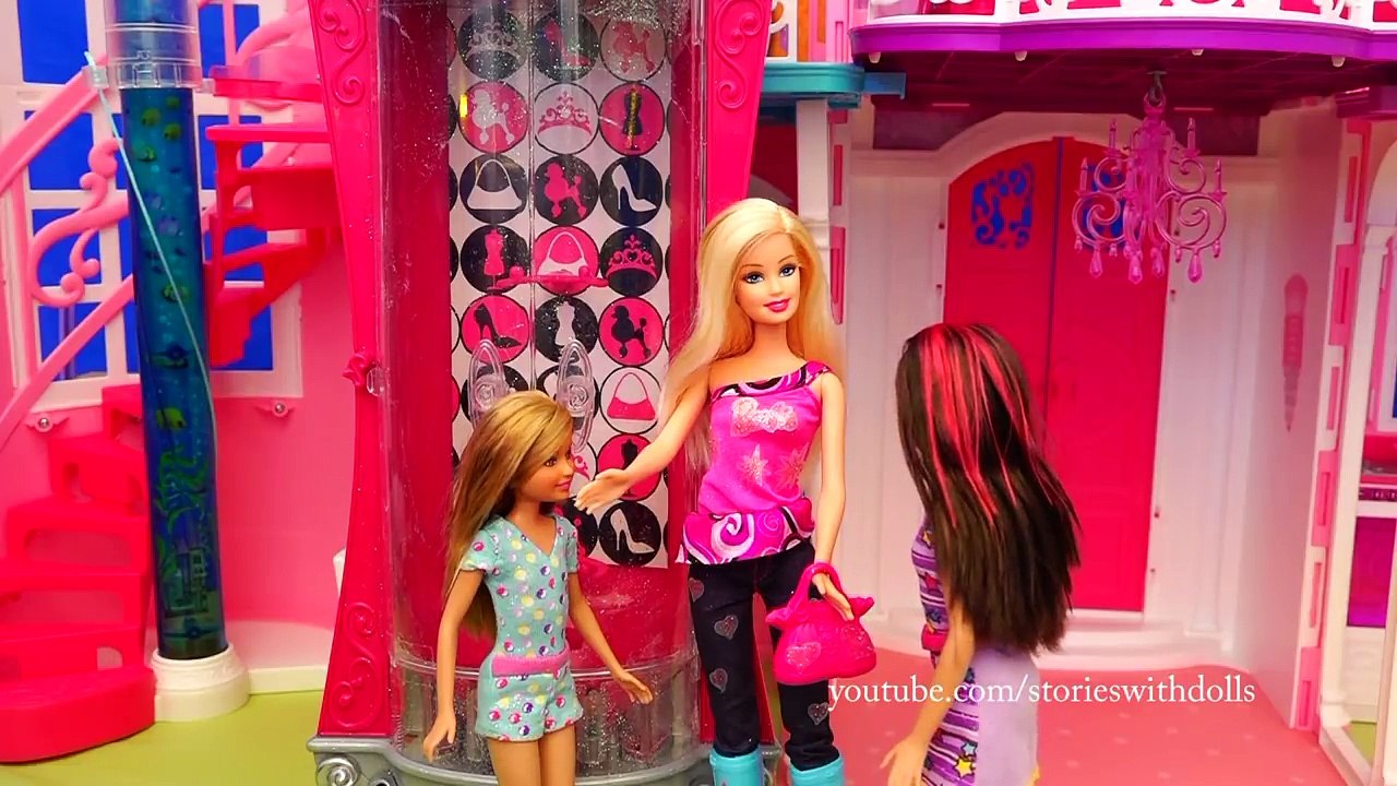 Playing With Barbie Glitterizer Toy for Dolls - Chelsea Gets Into Mischief - Kid-friendly Family Fun