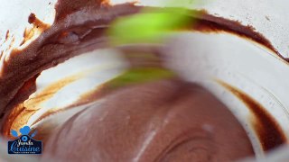 Tort trio de ciocolata (CC Eng Sub) | JamilaCuisine