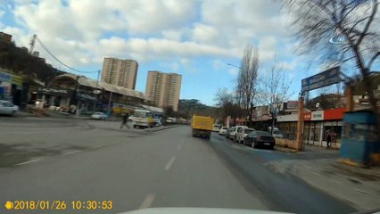 Kamyonet sürücüsünden faciaya dur diyen 'fren' kamerada