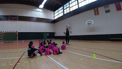 Académie : Coach Moussa et les baby