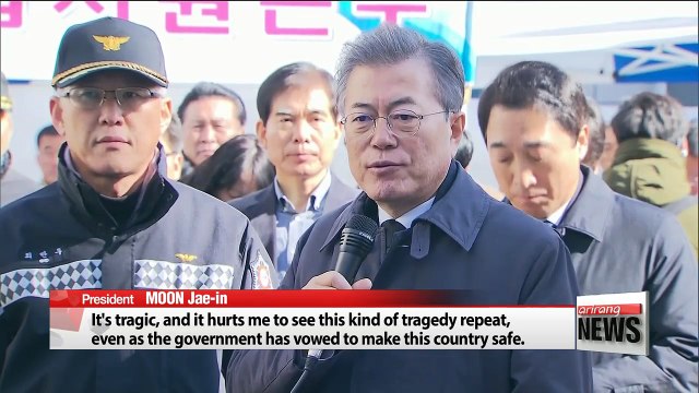 President Moon visits Miryang fire scene, vows to toughen safety regulations