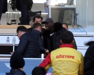 Demba Ba, Göztepe - Kayserispor Maçına Geldi