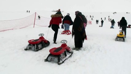Tokat'ta kar şenliği