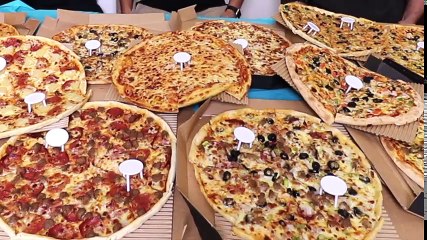 طلبنا المنيو كامل من بيتزا هت !! _ Pizza Hut Full menu Challenge