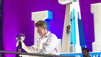 Lombardi trophy arrives in Minneapolis