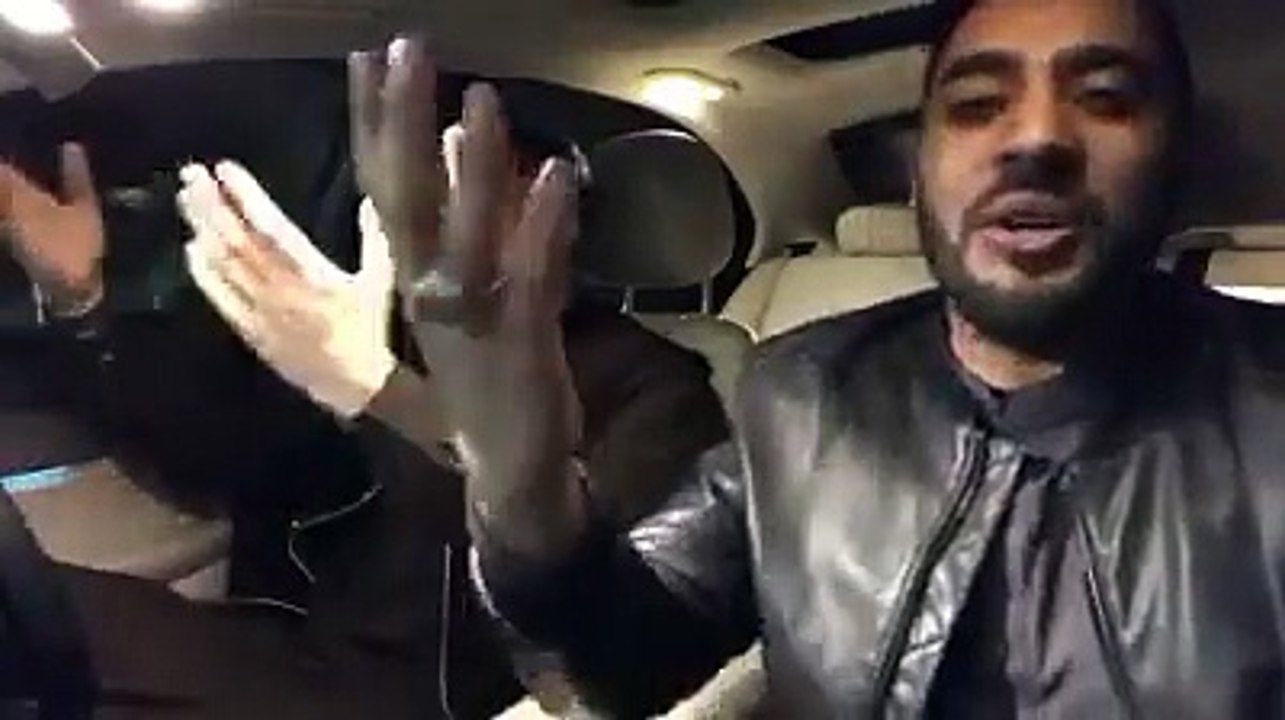 Must listen Naat-e-Rasool-e- Karim by two boys from england