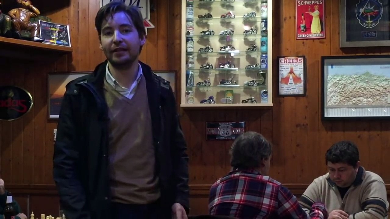 ¡Destacado! Armando Guedez Rodríguez y los 5 trucos para ganar jugando ajedrez en la calle