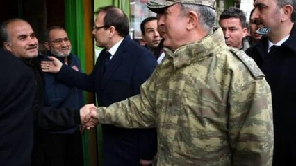 Genelkurmay Başkanı Orgeneral Akar, Birlikleri Denetledi